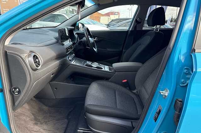Hyundai KONA 150kW Premium 64kWh 5dr Auto Dive Blue