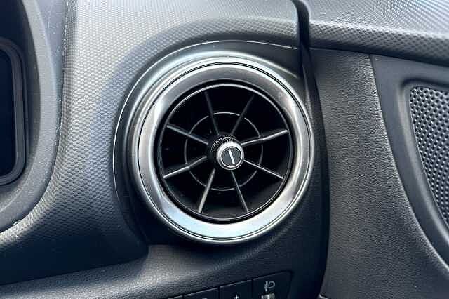 Hyundai KONA 150kW Premium 64kWh 5dr Auto Dive Blue