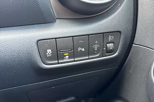 Hyundai KONA 150kW Premium 64kWh 5dr Auto Dive Blue