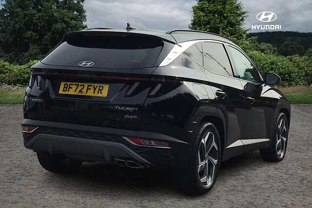 Hyundai TUCSON 1.6 TGDi Plug-in Hybrid Ultimate 5dr 4WD Auto Phantom Black