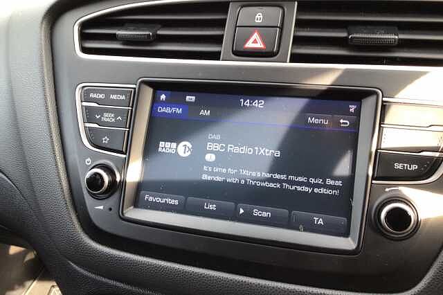 Hyundai i20 1.2 MPi Play 5dr