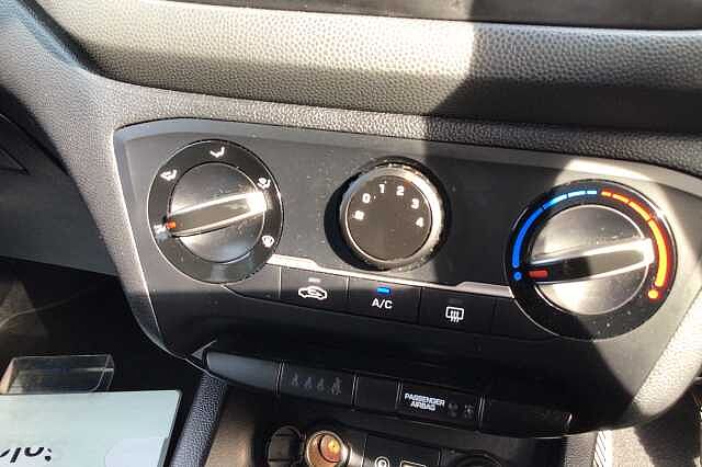 Hyundai i20 1.2 MPi Play 5dr