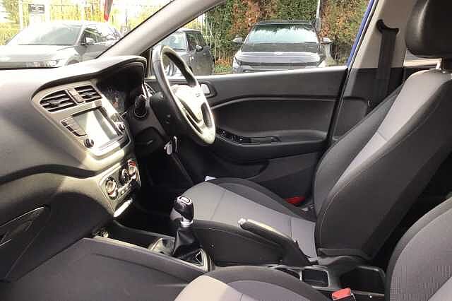 Hyundai i20 1.2 MPi Play 5dr