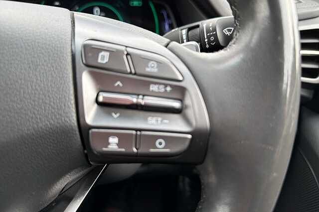 Hyundai Ioniq 1.6 GDi Hybrid Premium 5dr DCT