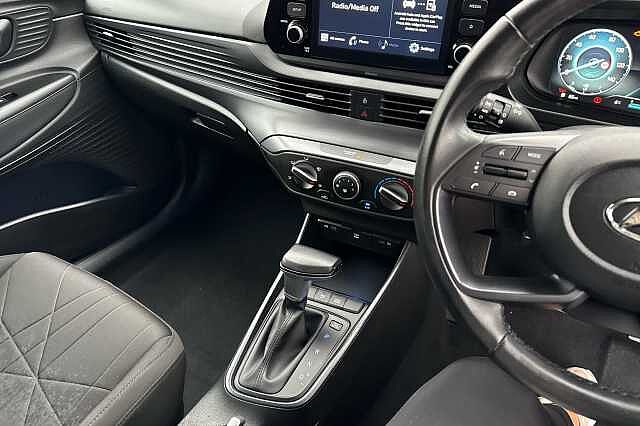 Hyundai Bayon T-GDI SE CONNECT DCT MHEV