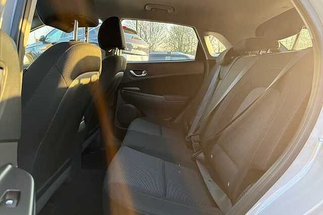 Hyundai Kona T-GDI SE CONNECT MHEV