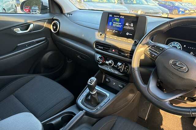 Hyundai Kona T-GDI SE CONNECT MHEV