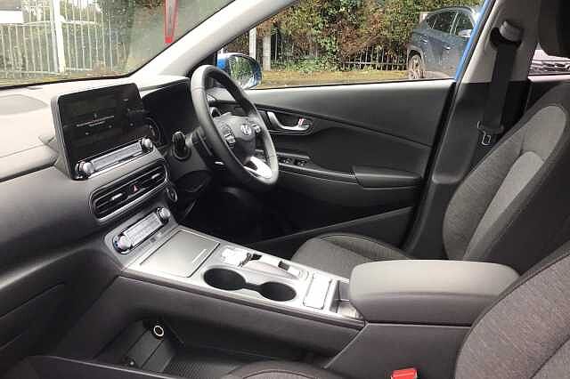 Hyundai Kona PREMIUM