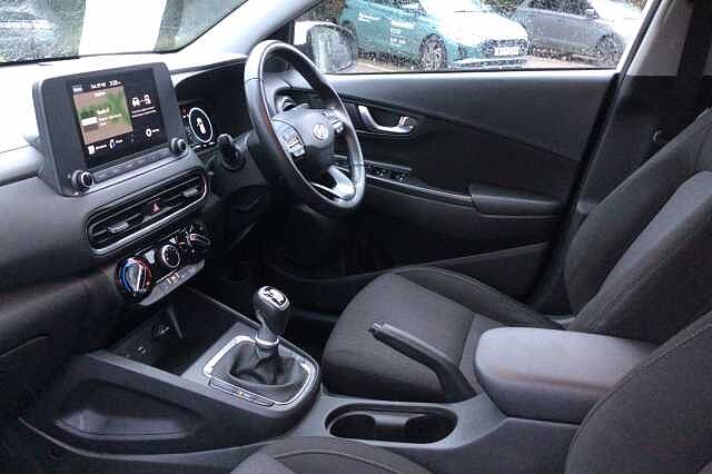 Hyundai Kona T-GDI SE CONNECT MHEV