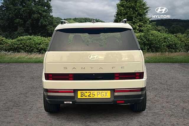 Hyundai Santa Fe 1.6 TGDi Plug-in Hybrid Ultimate 5dr 4WD Auto