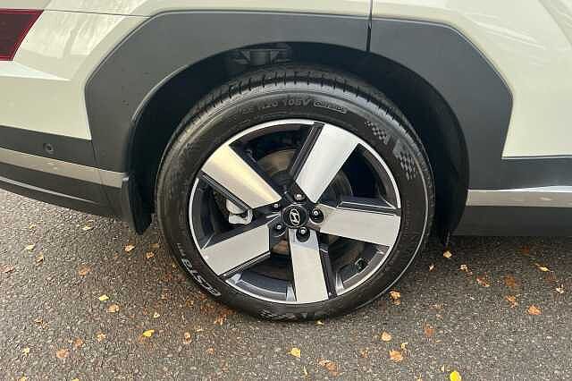 Hyundai Santa Fe 1.6 TGDi Plug-in Hybrid Ultimate 5dr 4WD Auto
