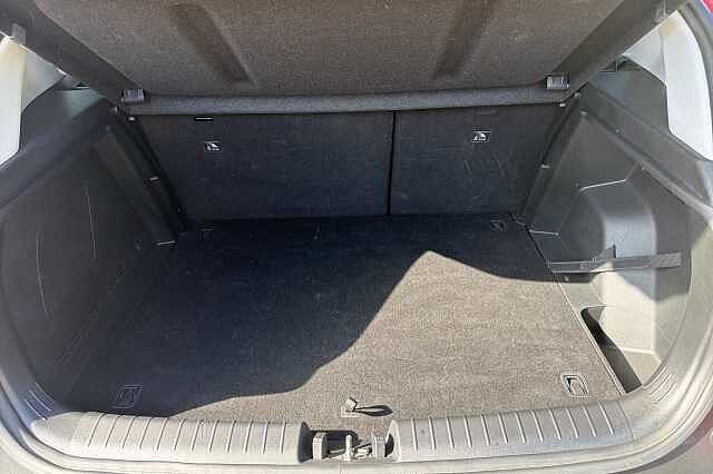 Hyundai Bayon T-GDI PREMIUM DCT MHEV