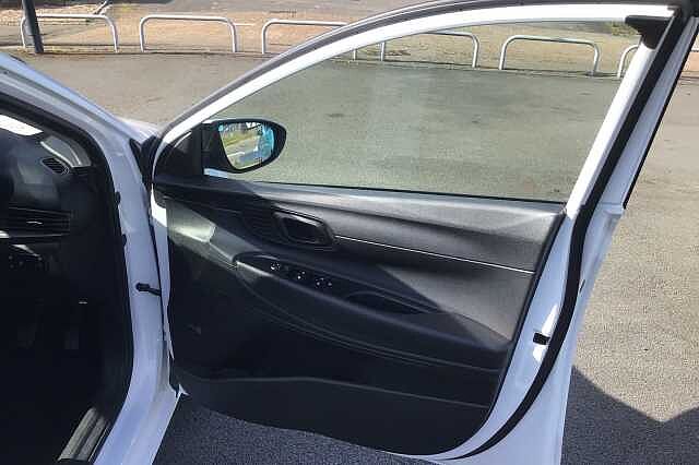 Hyundai i20 T-GDI SE CONNECT MHEV