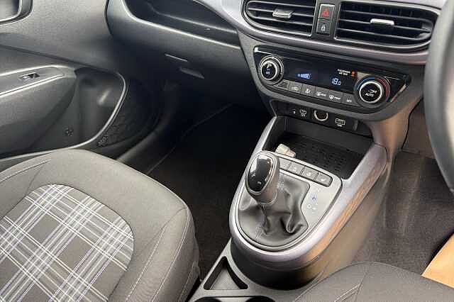 Hyundai i10 PREMIUM