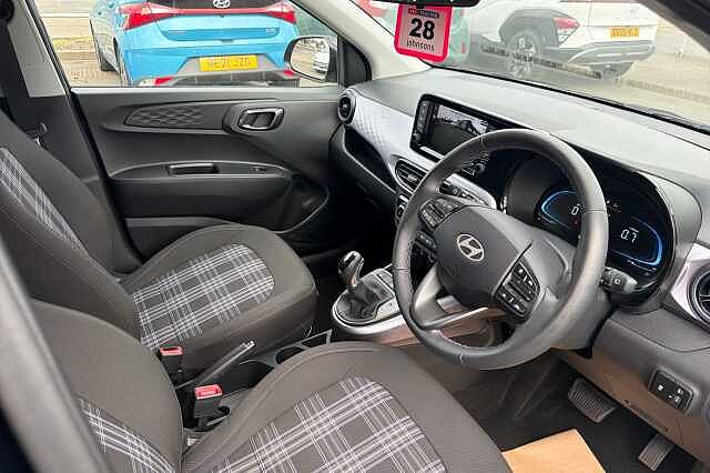 Hyundai i10 PREMIUM