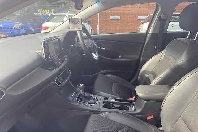 Hyundai i30 1.4T GDI Premium 5dr DCT