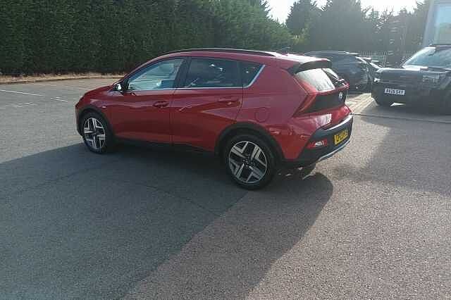 Hyundai BAYON T-GDI PREMIUM MHEV Dragon Red