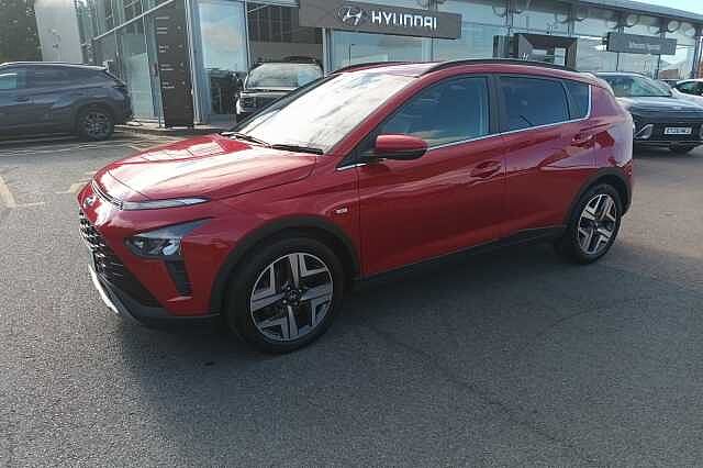 Hyundai BAYON T-GDI PREMIUM MHEV Dragon Red