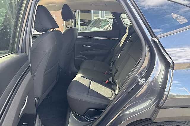 Hyundai TUCSON T-GDI SE CONNECT Grey