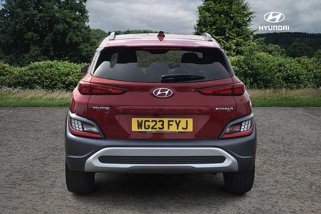 Hyundai KONA T-GDI PREMIUM MHEV Ultimate Red