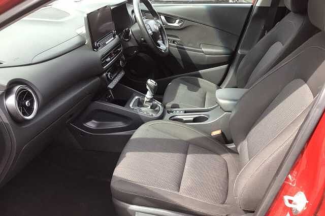 Hyundai KONA T-GDI PREMIUM MHEV Ultimate Red