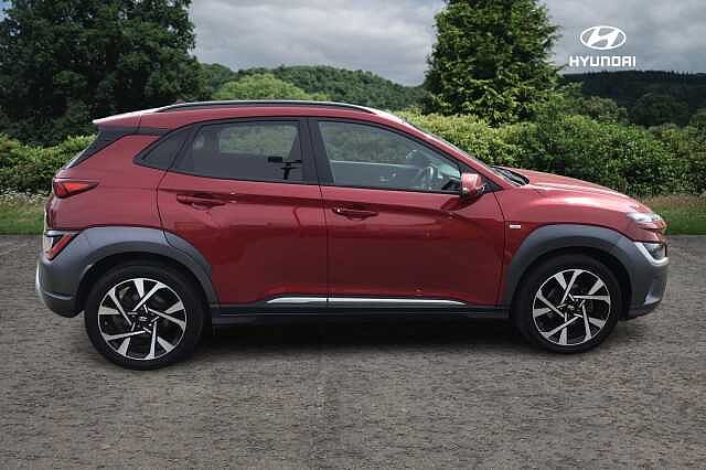 Hyundai KONA T-GDI PREMIUM MHEV Ultimate Red