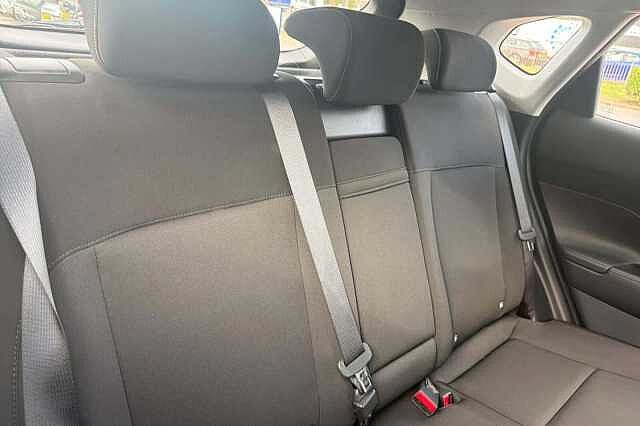 Hyundai Kona 1.0T Advance 5dr