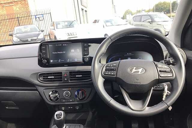 Hyundai i10 1.2 Advance 5dr