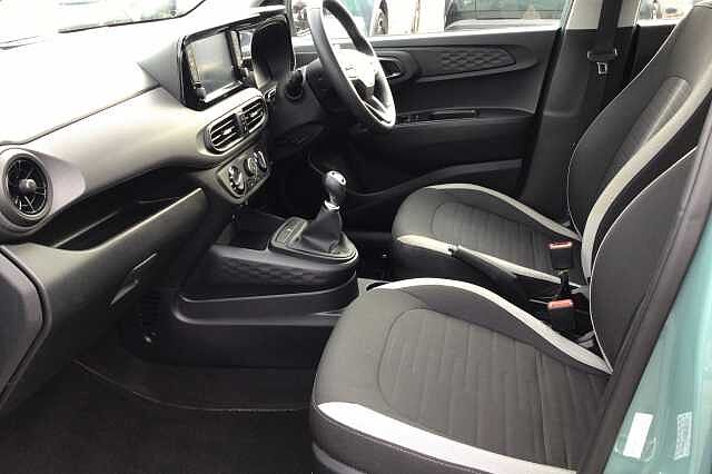 Hyundai i10 1.2 Advance 5dr