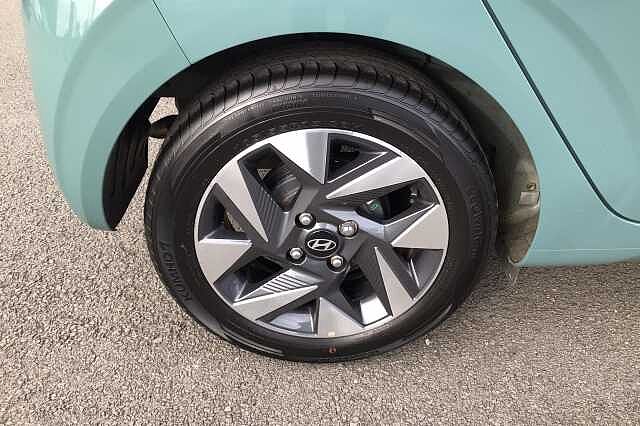 Hyundai i10 1.2 Advance 5dr