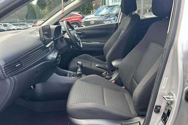Hyundai i20 1.0 T-GDi MHEV Premium Hatchback 5dr Petrol Hybrid Manual Euro 6 (s/s) (100 ps)