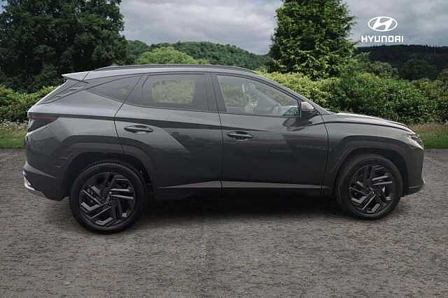 Hyundai Tucson 1.6T Hybrid Black Line SUV 5dr Petrol Hybrid Auto Euro 6 (s/s) (239 ps)