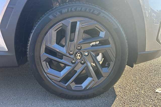 Hyundai Tucson 1.6T Hybrid Black Line SUV 5dr Petrol Hybrid Auto Euro 6 (s/s) (239 ps)