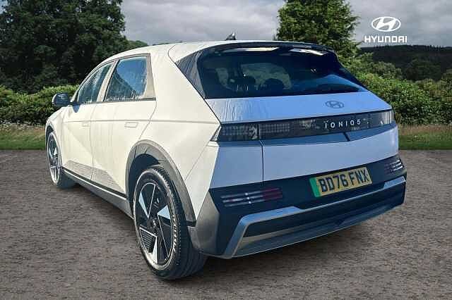 Hyundai Ioniq 5 63kWh Advance Hatchback 5dr Electric Auto (170 ps)